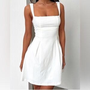 That’s so Fetch Bransley dress size 4 white NWT